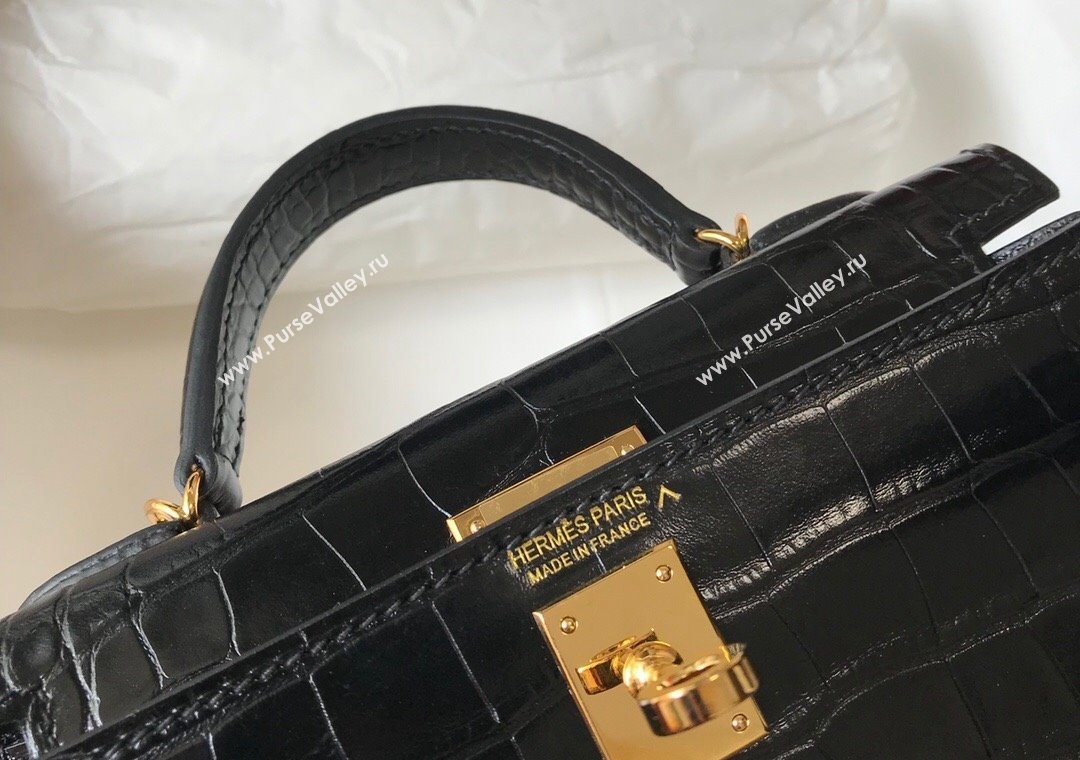 Hermes Kelly Mini Bag 19cm in Crocodile Embossed Calf Leather Black/Gold 2021 (FL-21112948)