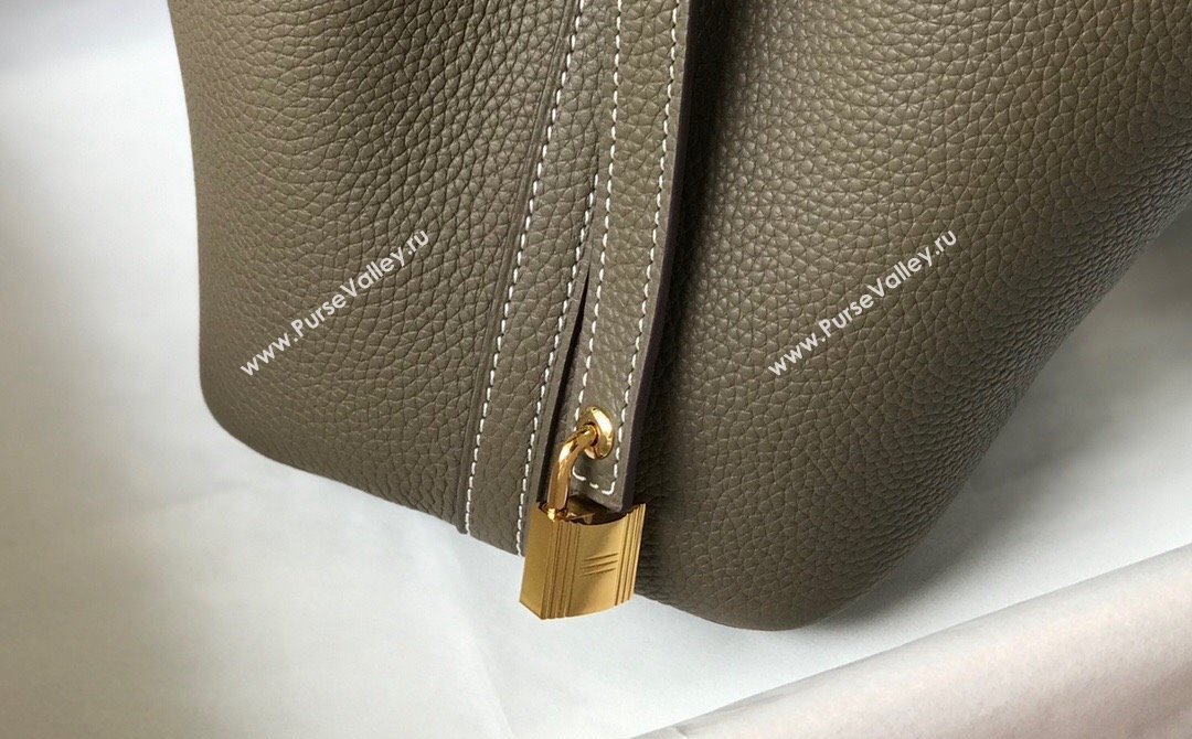 Hermes Picotin Lock Bag 18cm in Togo Calfskin Elephant Grey/Gold 2023 11287 (FL-231128061)