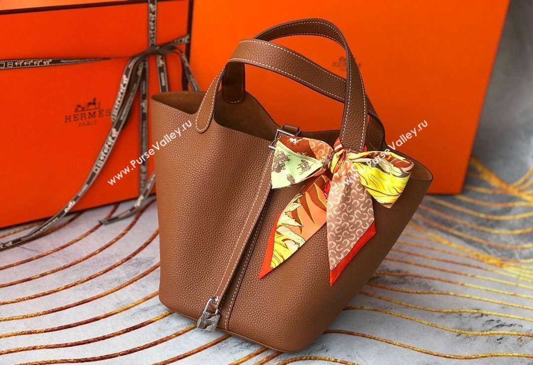 Hermes Picotin Lock Bag 18cm/22cm in Togo Calfskin Golden Brown/Silver 2023 11287 (FL-231128068)