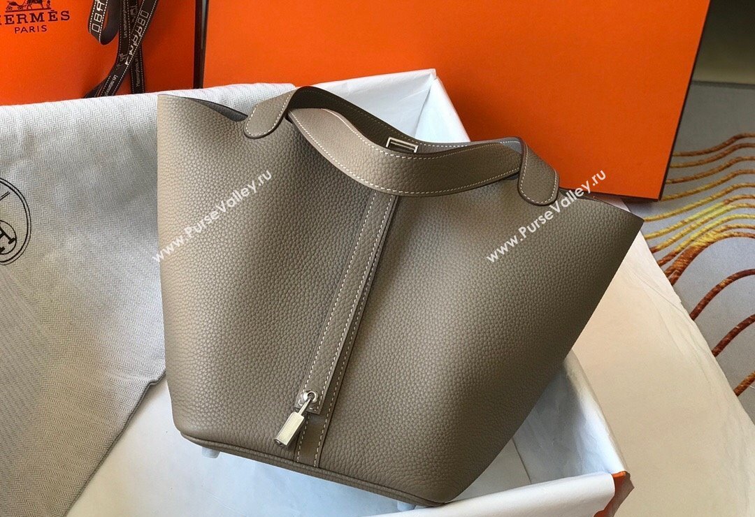 Hermes Picotin Lock Bag 18cm/22cm in Togo Calfskin Dove Grey/Silver 2023 11287 (FL-231128078)