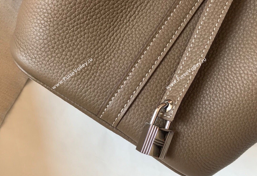 Hermes Picotin Lock Bag 18cm/22cm in Togo Calfskin Dove Grey/Silver 2023 11287 (FL-231128078)