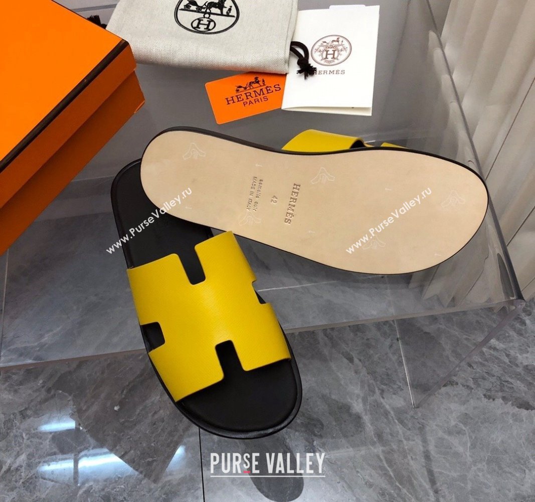 Hermes Mens Classic Izmir Flat Slide Sandals in Palm-Grained Leather Yellow 2024 NO.09 (MD-240327023)