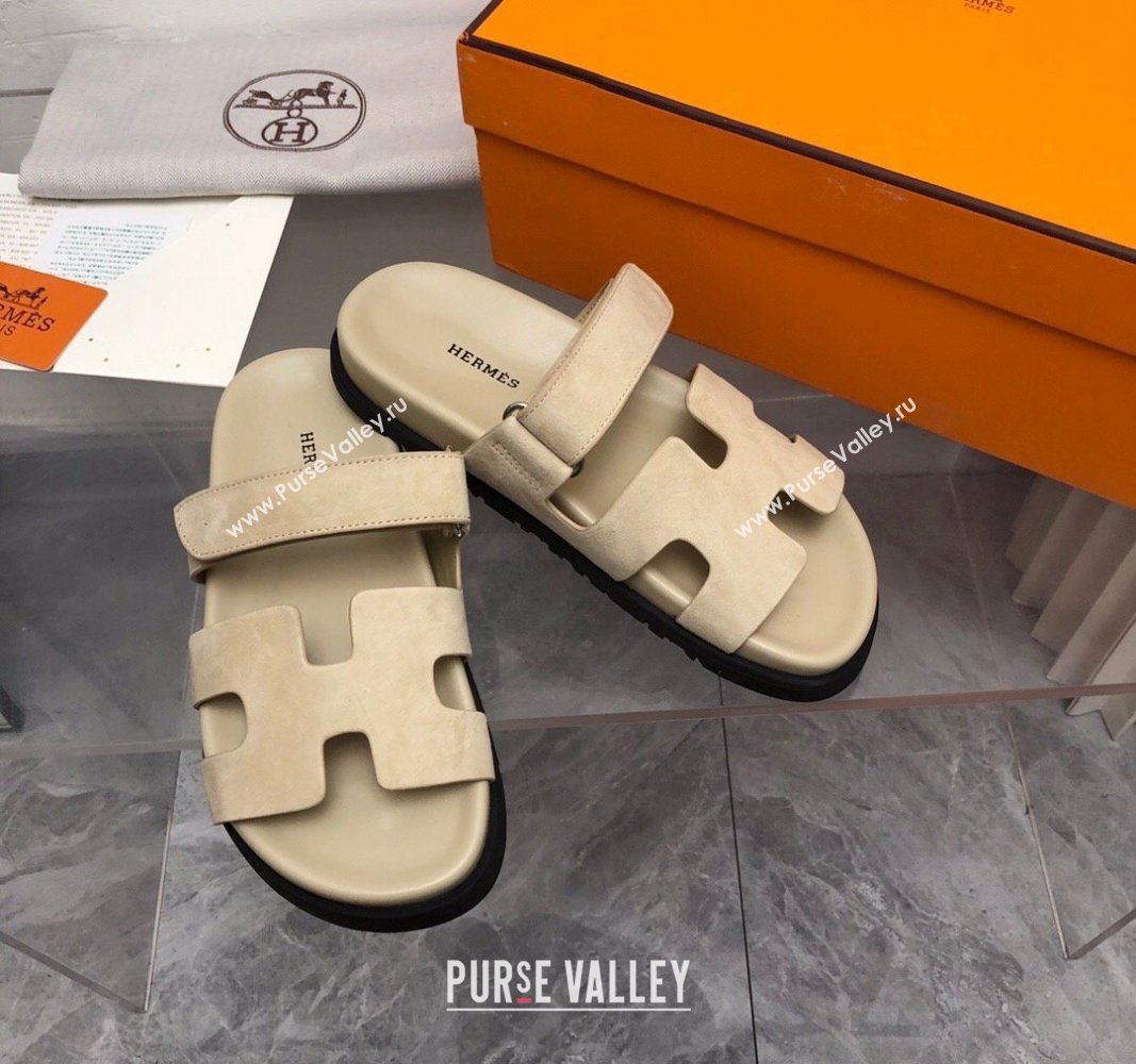 Hermes Chypre Flat Sandals in Suede Light Beige 2024 0327 (MD-240327041)