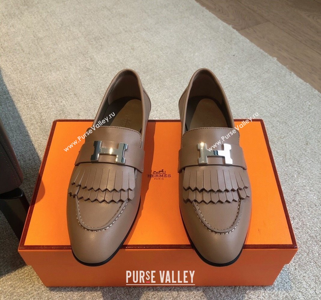 Hermes Royal Loafers in Calfskin with Fringe Khaki 2024 0425 (XC-240425206)