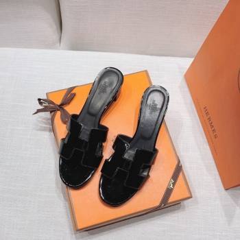 Hermes Oasis Heel Slide Sandals in Patent Calfskin Black 2024 0426 (MD-240426010)