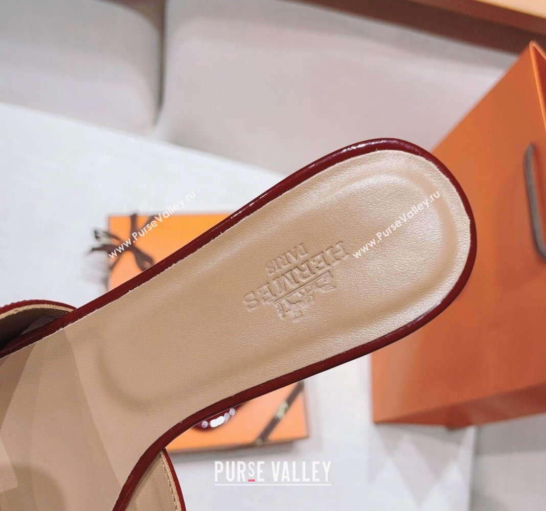 Hermes Oasis Heel Slide Sandals in Patent Calfskin Burgundy 2024 0426 (MD-240426011)