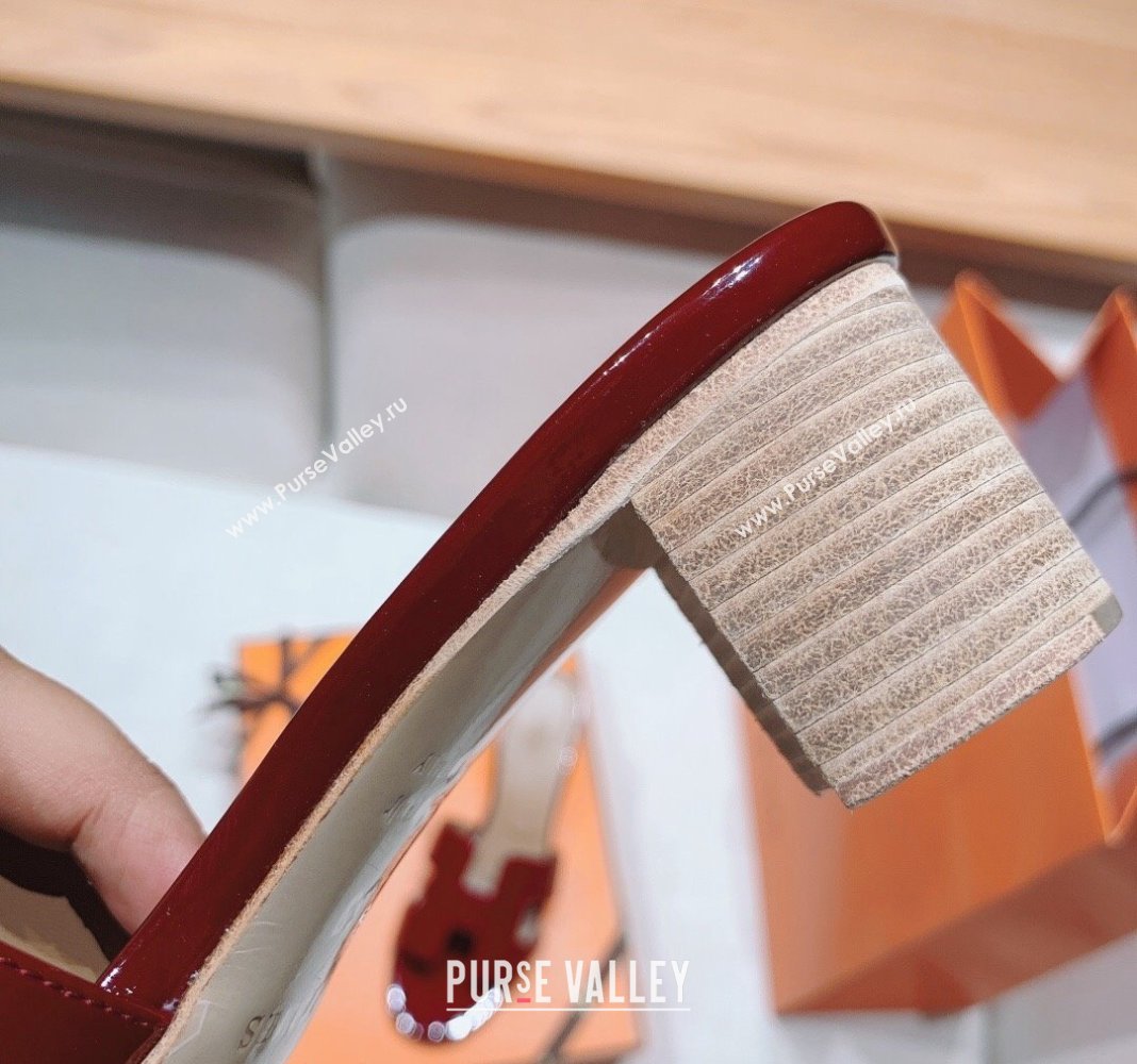 Hermes Oasis Heel Slide Sandals in Patent Calfskin Burgundy 2024 0426 (MD-240426011)