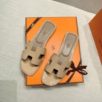 Hermes Oran Flat Slide Sandals in Patent Calfskin Nude 2024 0426 (MD-240426013)