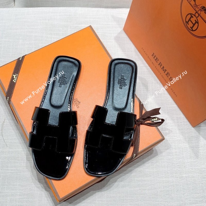 Hermes Oran Flat Slide Sandals in Patent Calfskin Black 2024 0426 (MD-240426014)