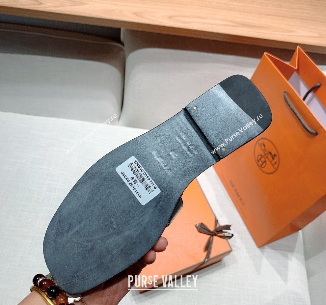 Hermes Oran Flat Slide Sandals in Patent Calfskin Black 2024 0426 (MD-240426014)