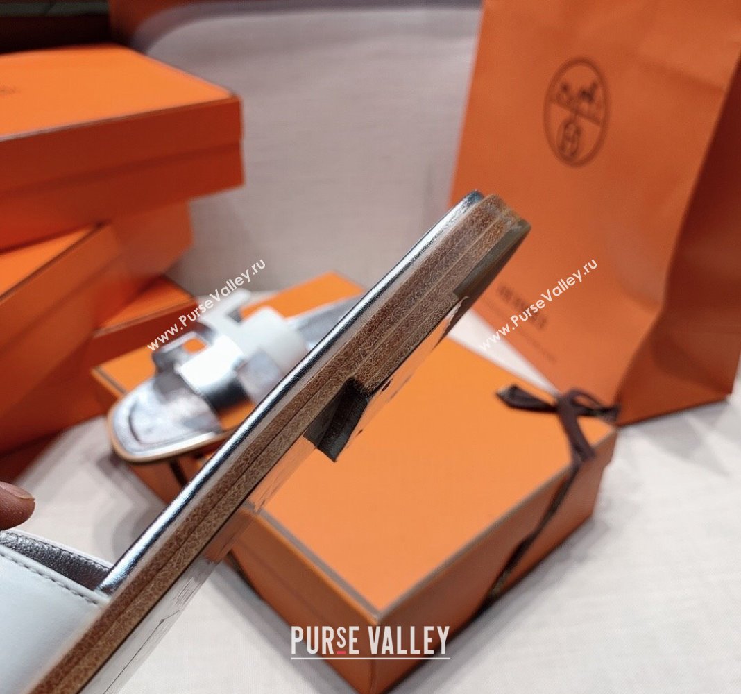 Hermes Oran Flat Slide Sandals in Patchwork Calfskin White/Silver 2024 0426 (MD-240426019)