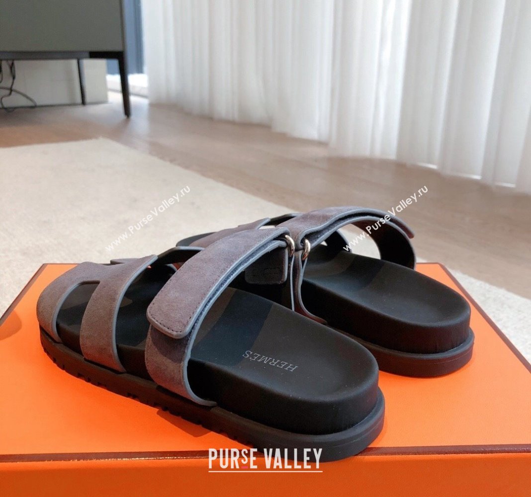 Hermes Chypre Flat Sandals in Suede Grey 2024 042503 (XC-240425150)