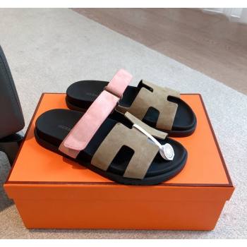 Hermes Chypre Flat Sandals in Suede Khaki Grey 2024 042510 (XC-240425157)