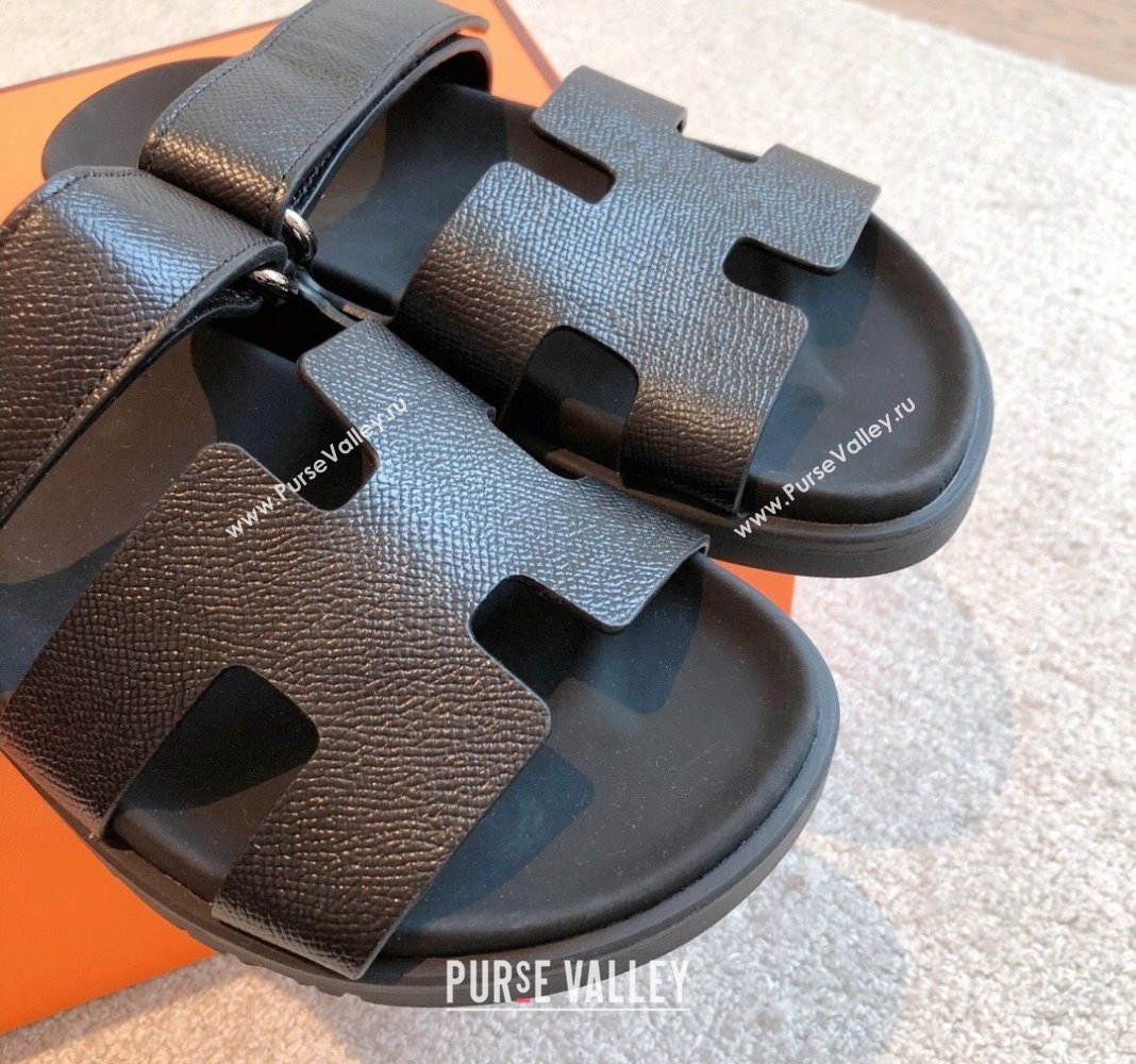 Hermes Chypre Flat Sandals in Palm-Grained Calfskin Black/Silver 2024 04250 (XC-240425165)