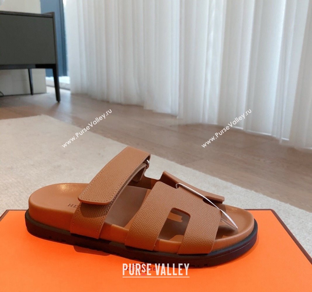 Hermes Chypre Flat Sandals in Palm-Grained Calfskin Brown/Silver 2024 04250 (XC-240425169)