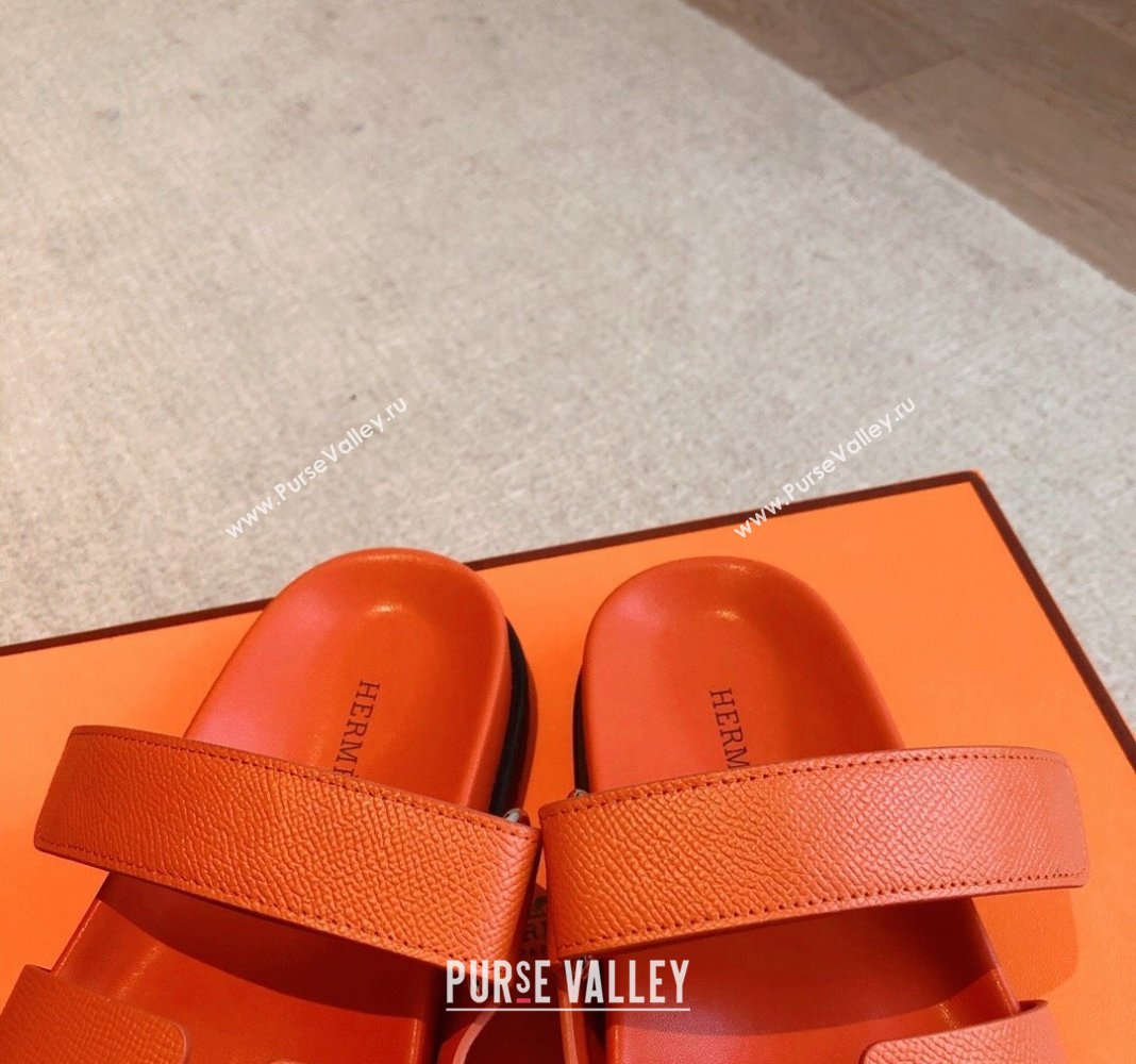 Hermes Chypre Flat Sandals in Palm-Grained Calfskin Orange 2024 04250 (XC-240425170)