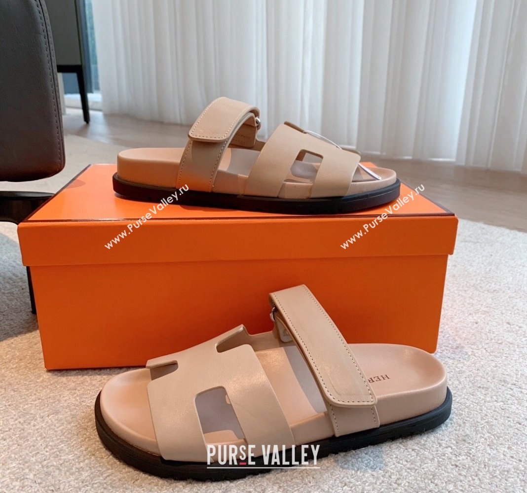 Hermes Chypre Flat Sandals in Smooth Calfskin Nude 2024 0425 (XC-240425173)