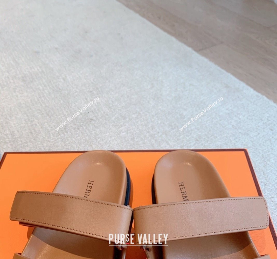 Hermes Chypre Flat Sandals in Smooth Calfskin Brown/Silver 2024 0425 (XC-240425175)