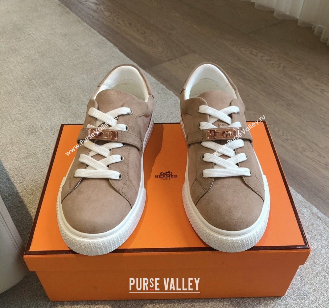 Hermes Day Sneakers in Suede with Kelly Buckle Light Brown 2024 0606 (XC-240606030)