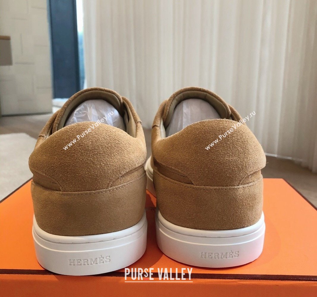 Hermes Day Sneakers in Suede with Kelly Buckle Camel Brown 2024 0606 (XC-240606032)