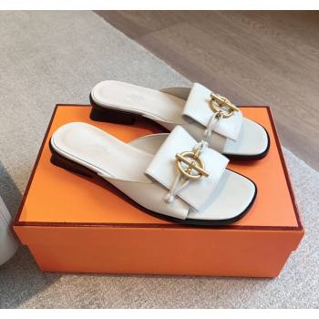 Hermes Isle Flat Slides Sandal in Calfskin with Glenan Buckle White 2024 (XC-240703044)