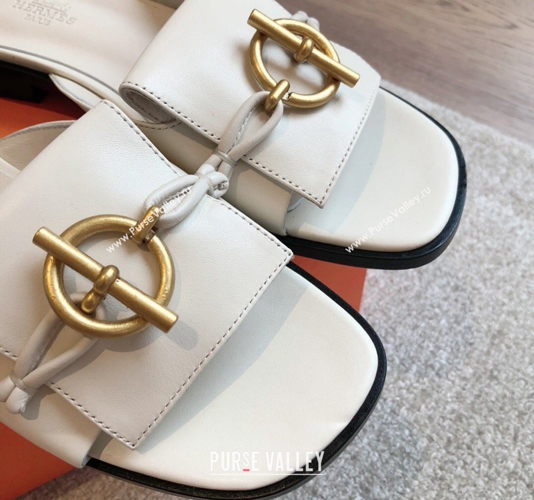 Hermes Isle Flat Slides Sandal in Calfskin with Glenan Buckle White 2024 (XC-240703044)