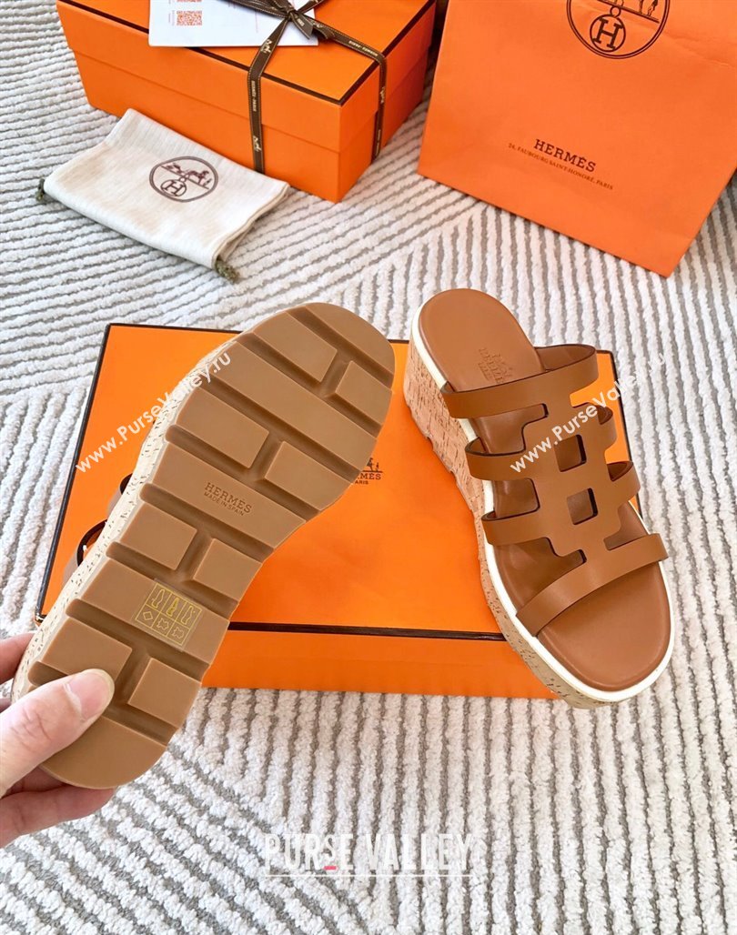 Hermes Isabella 30 Platform Slides Sandal in Calfskin Brown 2024 (MD-240703055)