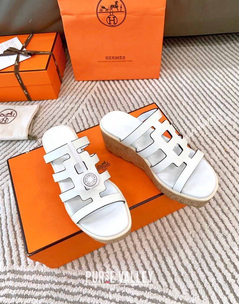 Hermes Isabella 30 Platform Slides Sandal in Calfskin White 2024 (MD-240703056)