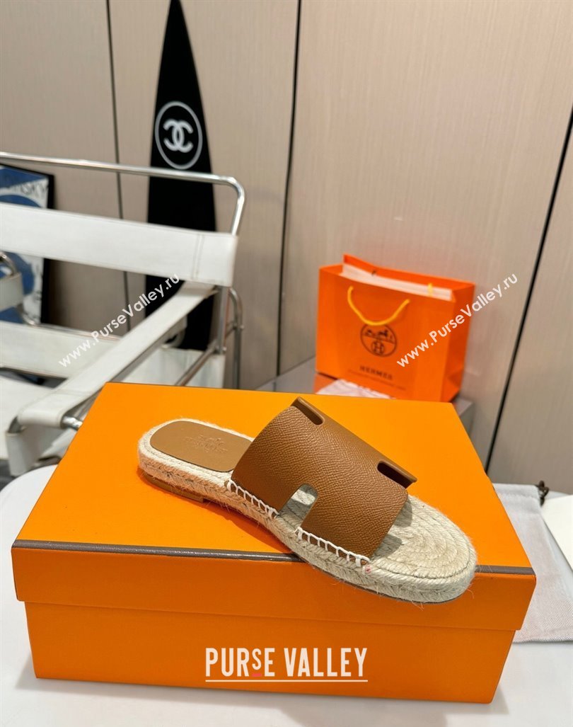 Hermes Izmir Espadrille Flat Slides Sandal in Palm-Grained Leather Brown 2024 0815 (MD-240815061)