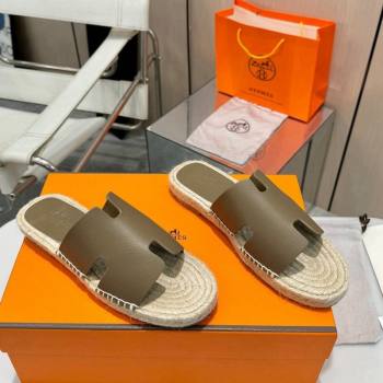 Hermes Izmir Espadrille Flat Slides Sandal in Palm-Grained Leather Khaki Green 2024 0815 (MD-240815062)