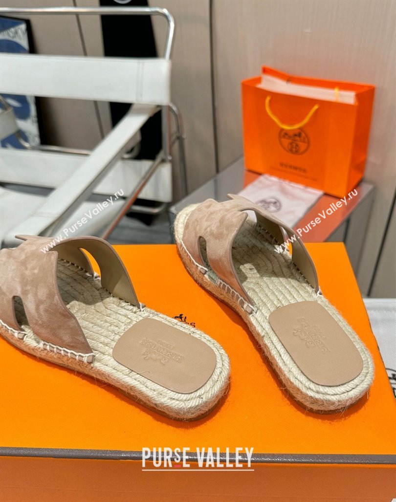 Hermes Izmir Espadrille Flat Slides Sandal in Suede Beige 2024 0815 (MD-240815067)