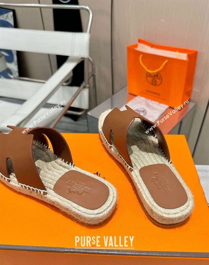 Hermes Izmir Espadrille Flat Slides Sandal in Smooth Calfskin Dark Brown 2024 0815 (MD-240815071)