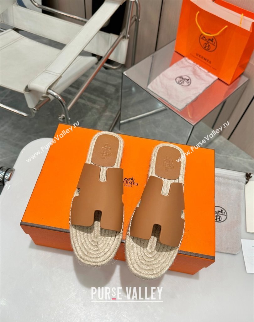 Hermes Izmir Espadrille Flat Slides Sandal in Smooth Calfskin Brown2 2024 0815 (MD-240815073)