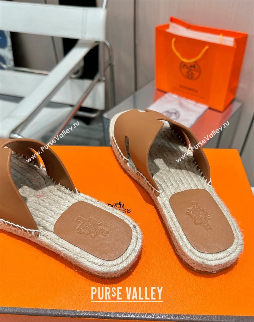 Hermes Izmir Espadrille Flat Slides Sandal in Smooth Calfskin Brown2 2024 0815 (MD-240815073)