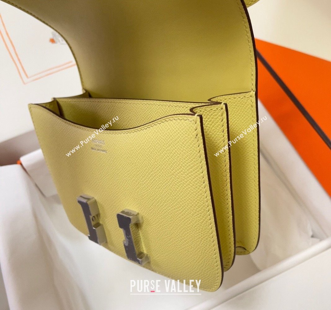 Hermes Constance Mini Bag 18cm in Epsom Palm-Grained Leather Chick Yellow/Silver 2024 (Half Handmade) (FLI-240828095)