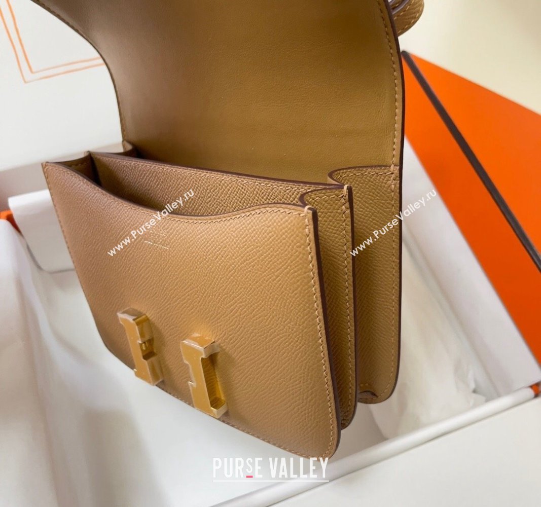 Hermes Constance Mini Bag 18cm in Epsom Palm-Grained Leather Milk Tea Beige/Gold 2024 (Half Handmade) (FLI-240828061)