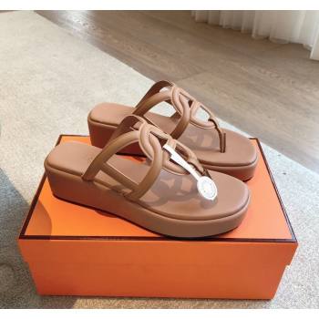 Hermes Egerie Wedge Thong Slide Sandals in Nappa Calfskin Light Brown 2024 0907 (XC-240907067)