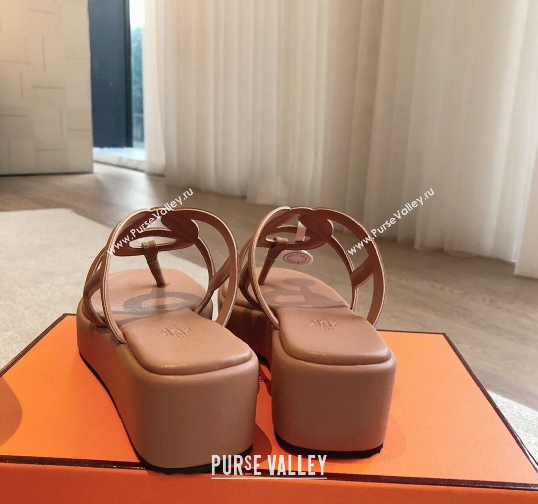 Hermes Egerie Wedge Thong Slide Sandals in Nappa Calfskin Light Brown 2024 0907 (XC-240907067)