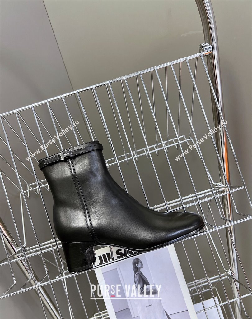 Hermes Imperial Heel Ankle Boots 5cm in Black Calfskin with Mini Paris Buckle 2024  (MD-240907042)