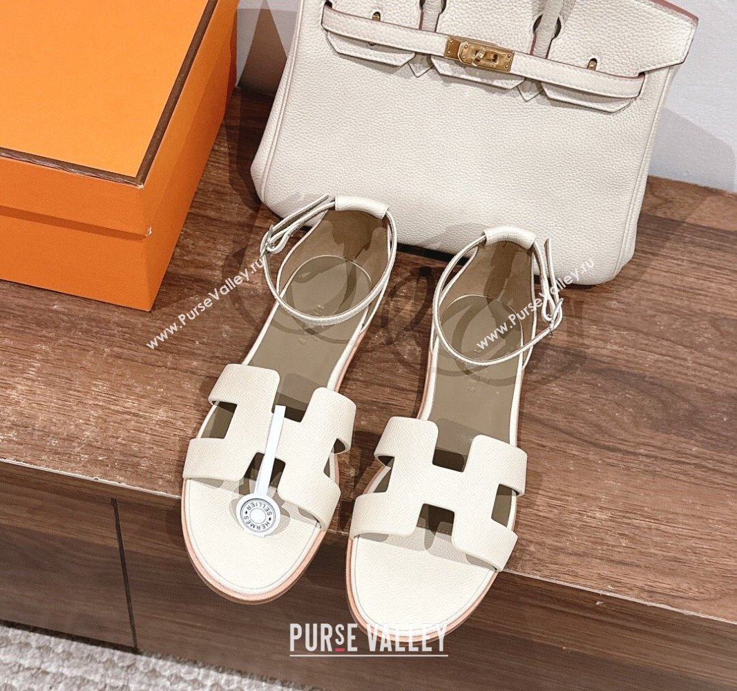 Hermes Santorini Flat Sandals in Grained Calfskin White 2024 H090901 (MD-240909010)