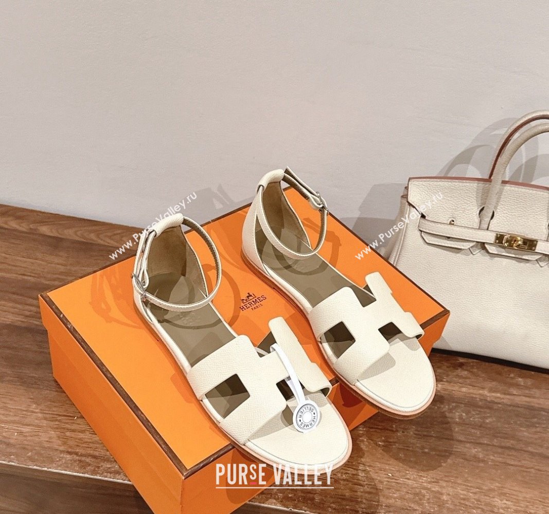 Hermes Santorini Flat Sandals in Grained Calfskin White 2024 H090901 (MD-240909010)