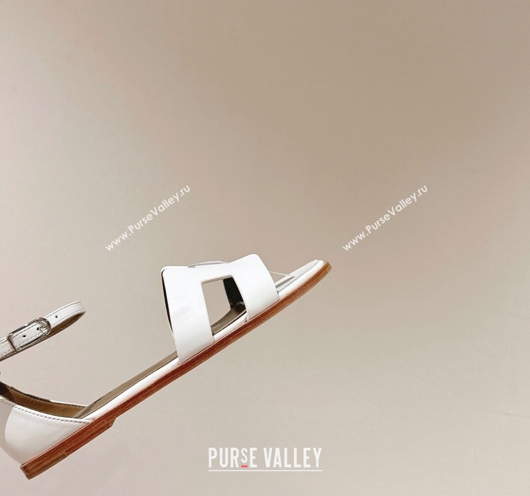 Hermes Santorini Flat Sandals in Smooth Calfskin White 2024 H090901 (MD-240909018)