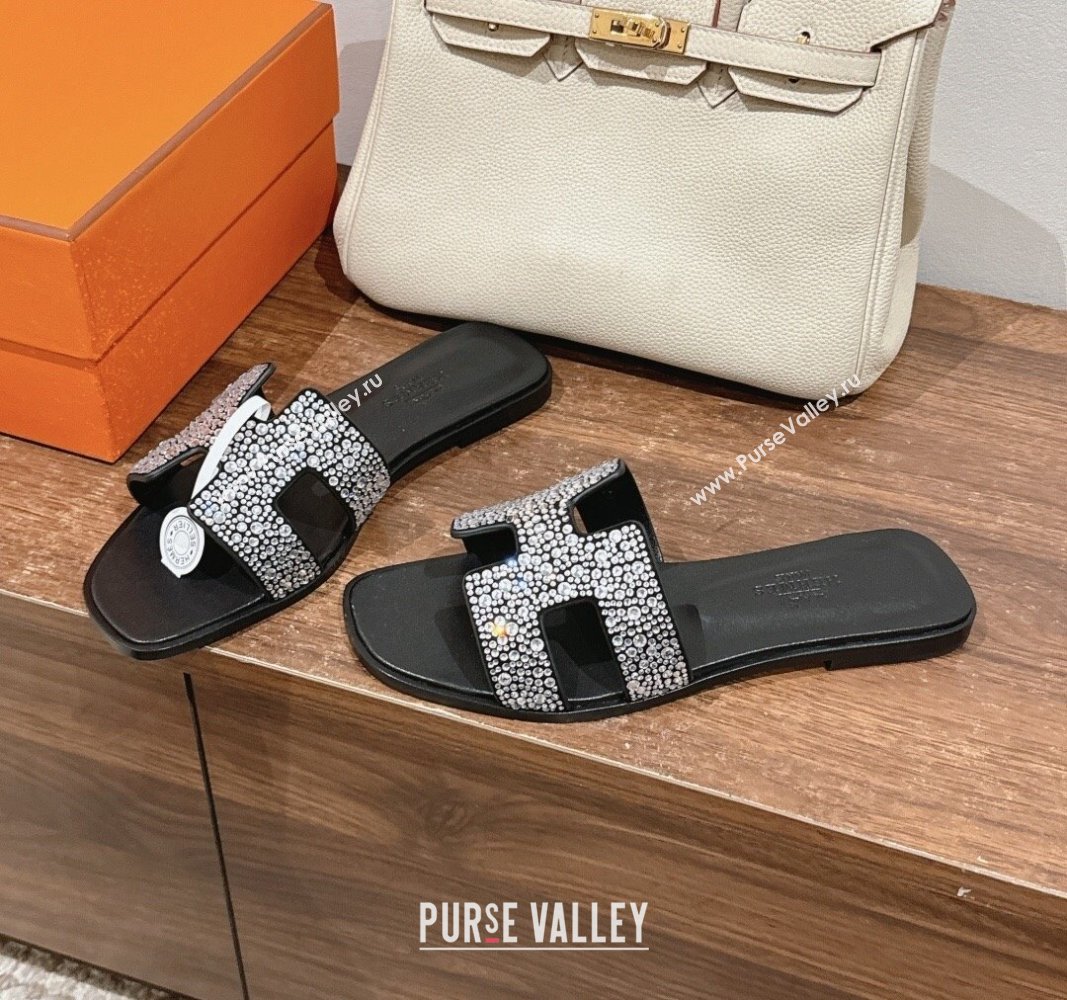 Hermes Classci Oran Flat Slides Sandal in Suede and Strass Black/Clear 2024 0909 (MD-240909027)