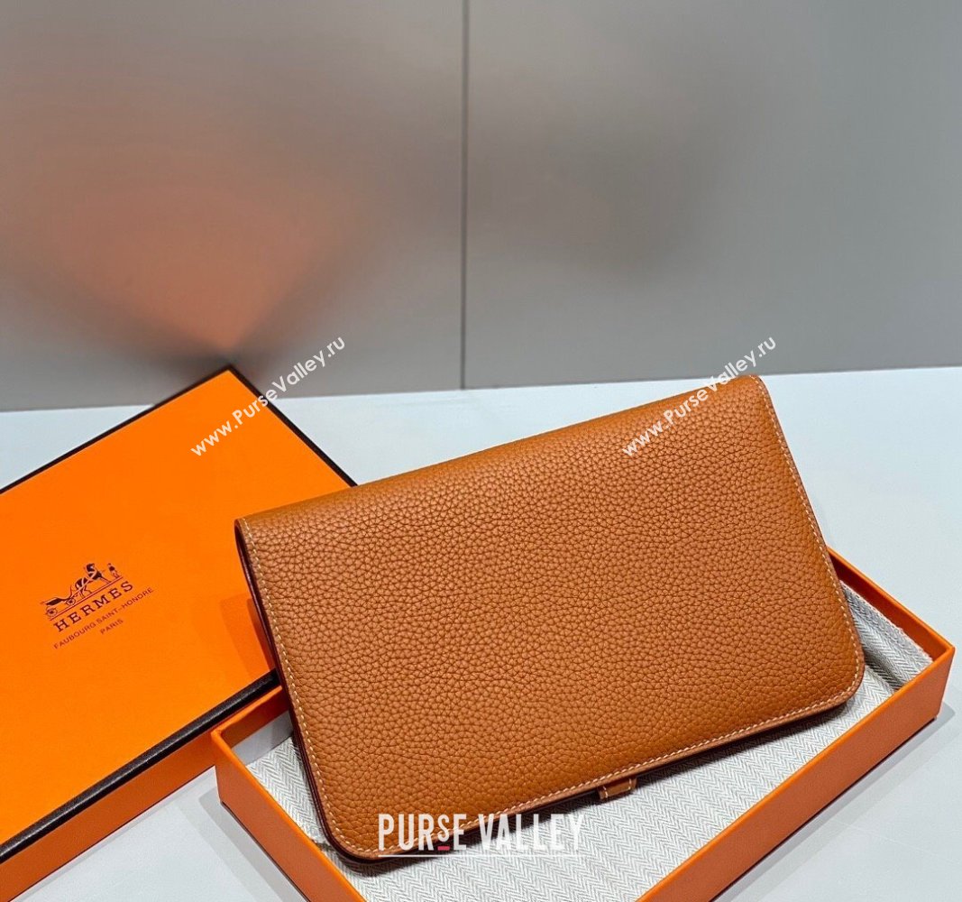 Hermes R.M.S Togo Supple Leather Passport Holder Golden Brown 2024 H092402 (FLB-240924077)