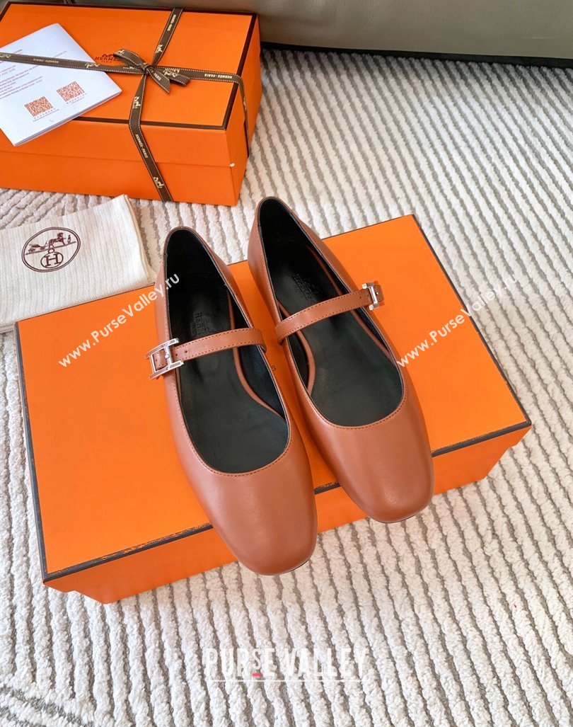 Hermes Mary Jane Ballet Flat in Calfskin with Hapi Buckle Brown 2024 (MD-241008141)