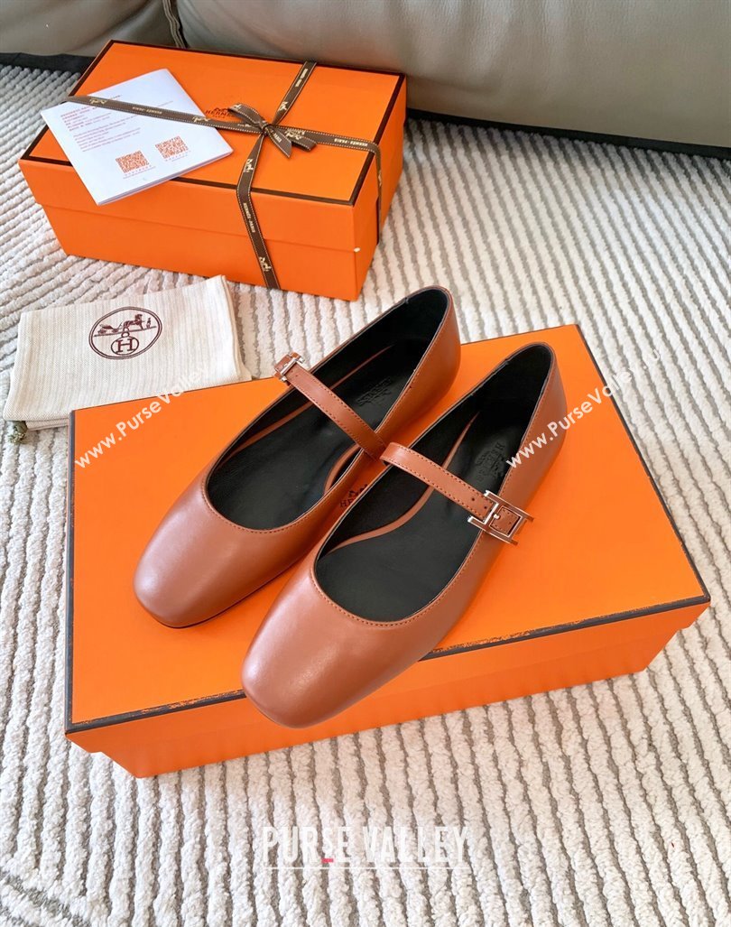 Hermes Mary Jane Ballet Flat in Calfskin with Hapi Buckle Brown 2024 (MD-241008141)