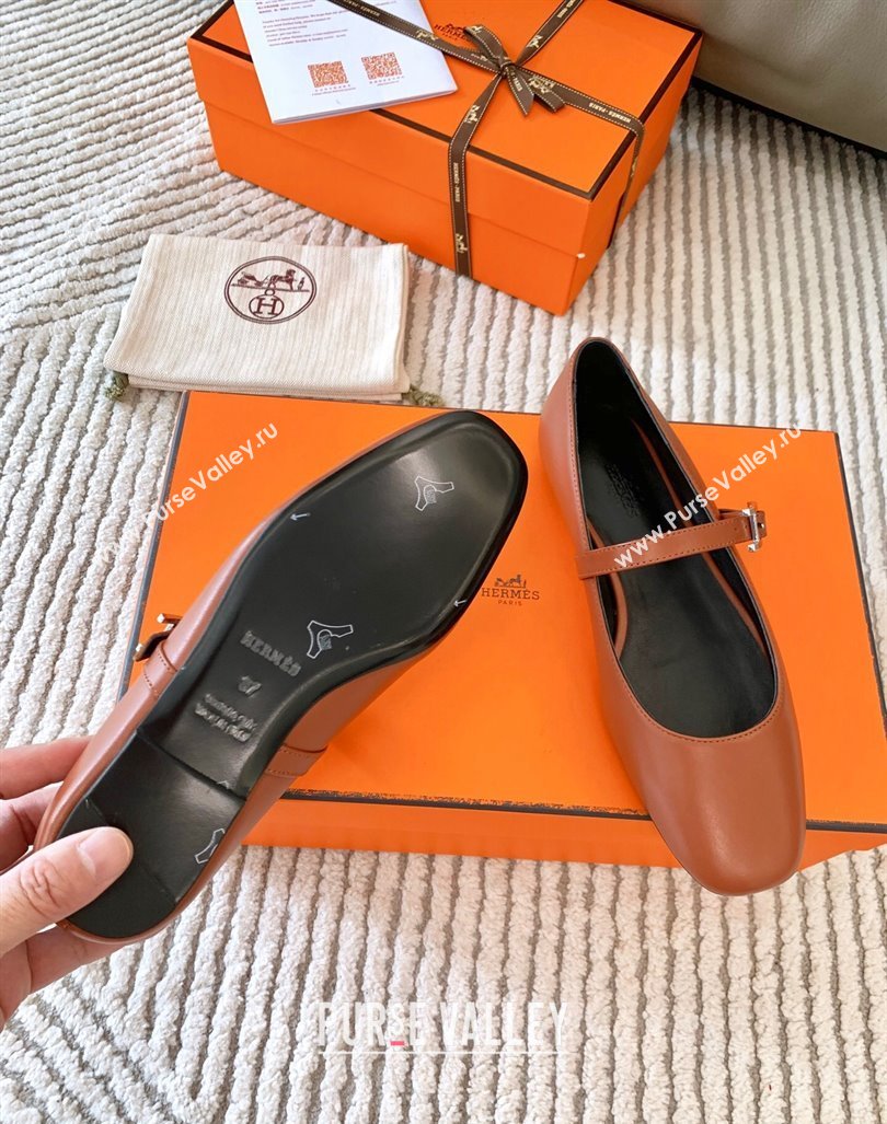 Hermes Mary Jane Ballet Flat in Calfskin with Hapi Buckle Brown 2024 (MD-241008141)