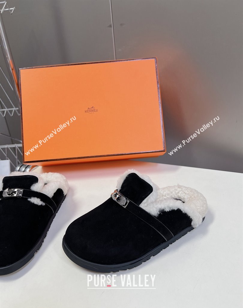 Hermes Kelly Buckle Mules in Suede and Wool Fur Black 2024 H1000802 (MD-241008104)