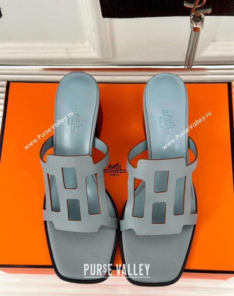 Hermes Izzy Heel Slides Sandal 5cm in Grained Calfskin with Contrasting Edges and H cut-out Blue 2024 (MD-241008113)