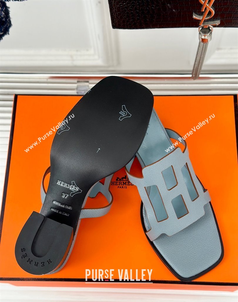 Hermes Izzy Heel Slides Sandal 5cm in Grained Calfskin with Contrasting Edges and H cut-out Blue 2024 (MD-241008113)